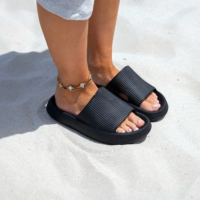 Comfortstep Marakas Comfort Terlik – siyah, ayakta